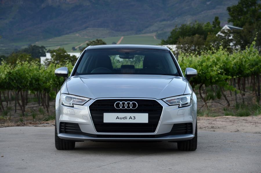  Audi A3 Sportback 1.4 TFSI (8V) 2016 года  (ZA) (фото 6 из 26)